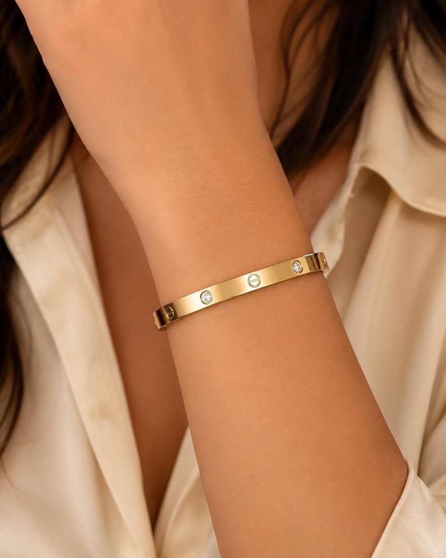Classic Gold Screw Bangle