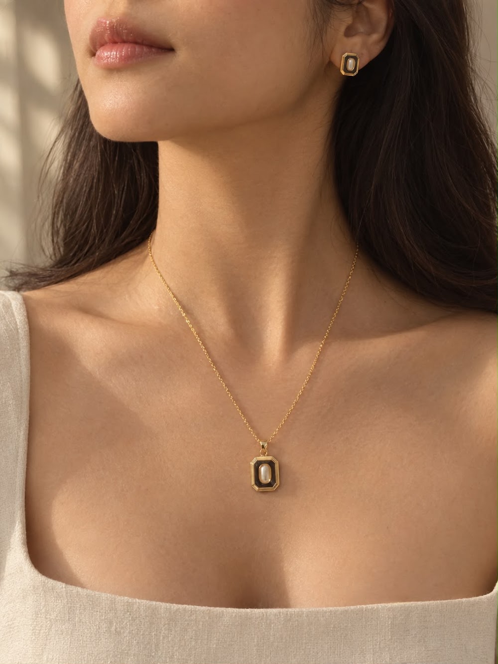 oval pendant