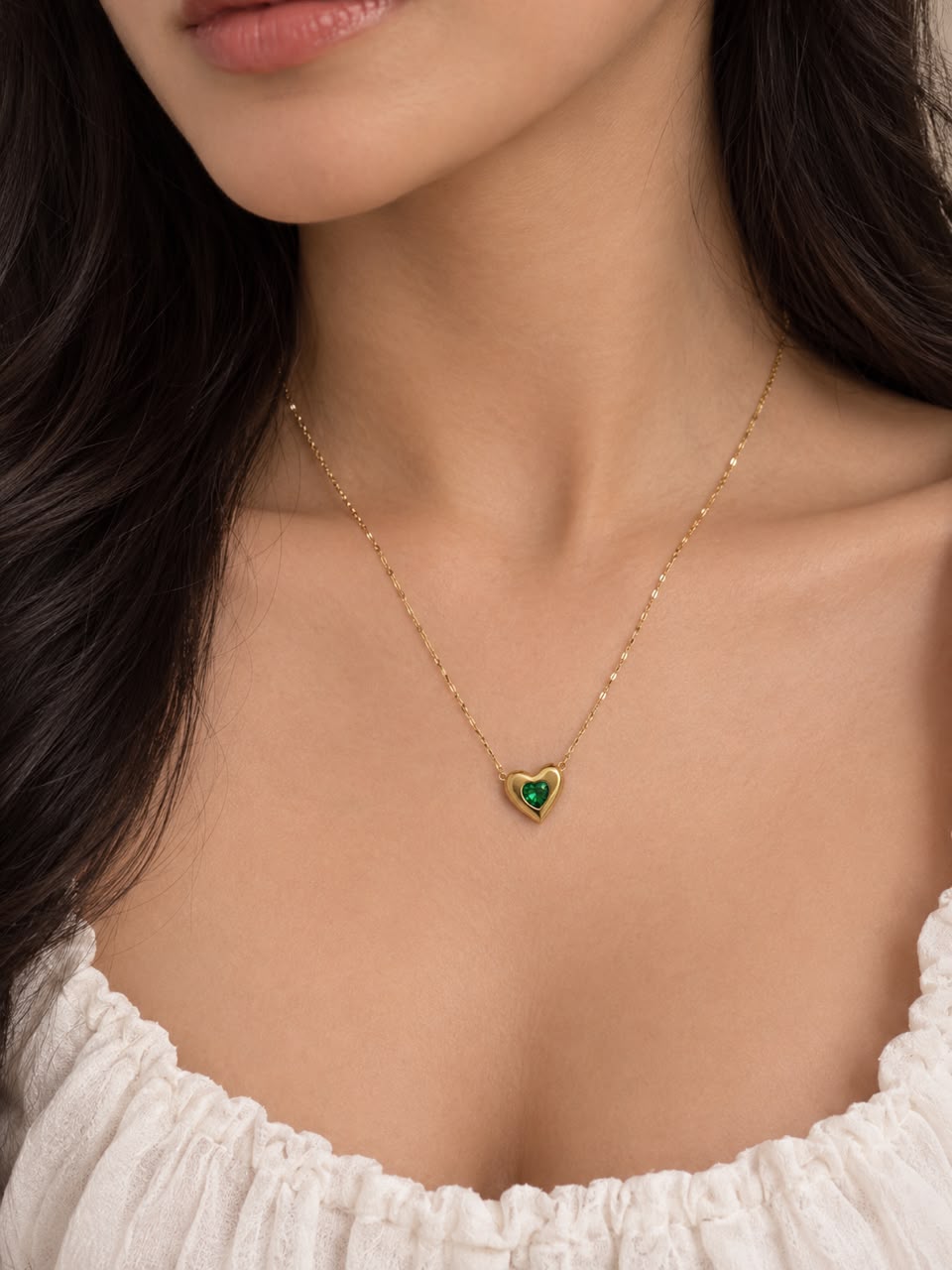 Class pearl heart pendant